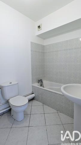 Appartement à vendre 1 pièce 31 m² Saint-Jean-de-la-Ruelle