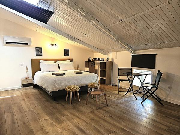 Immeuble 12 pièces - 310 m²