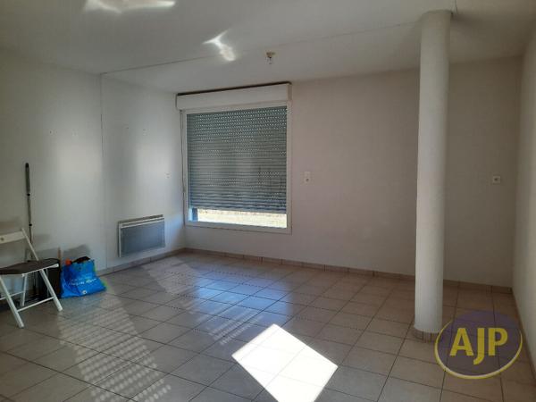 Location appartement Pons : 380 € - AJP Immobilier Pons