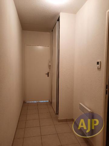Location appartement Pons : 380 € - AJP Immobilier Pons