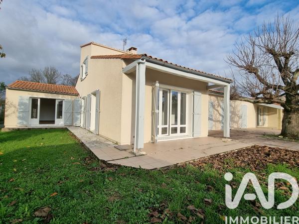 Maison à vendre 7 pièces 220 m² Sainte-Soulle