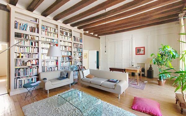 Maison à vendre    7 pièces • 264,78 m2 Tours