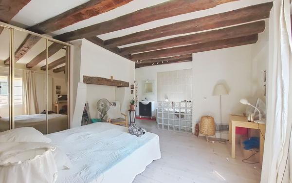 Maison à vendre    7 pièces • 264,78 m2 Tours