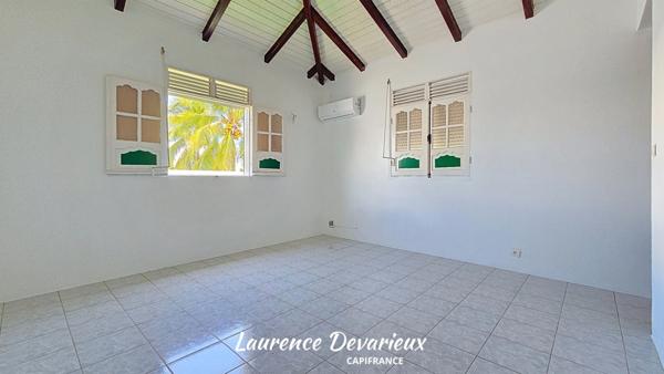 Maison à vendre 5 pièces CAPESTERRE BELLE EAU (971)