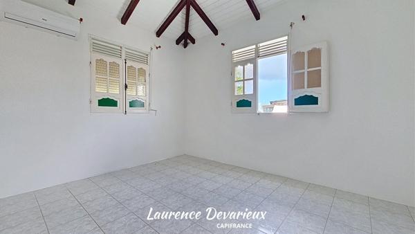 Maison à vendre 5 pièces CAPESTERRE BELLE EAU (971)