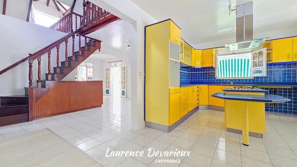 Maison à vendre 5 pièces CAPESTERRE BELLE EAU (971)