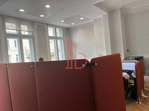 Bureau de 165 m² à louer à Bordeaux Centre