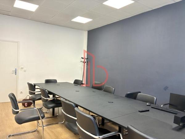 Bureau de 165 m² à louer à Bordeaux Centre