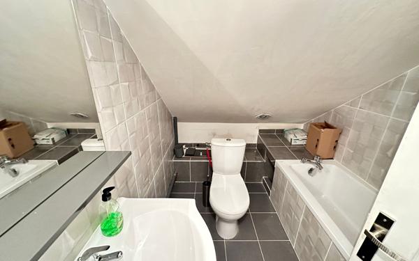 Maison à vendre    6 pièces • 84 m2 Neuilly-Plaisance