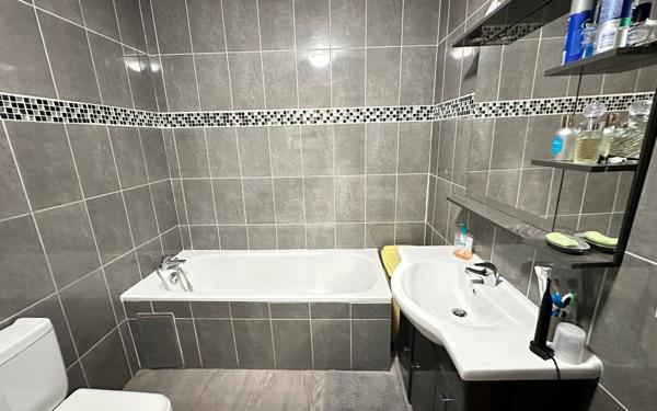 Maison à vendre    6 pièces • 84 m2 Neuilly-Plaisance