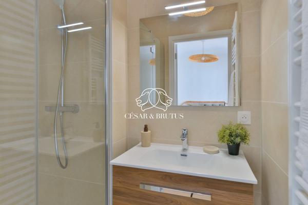 Lyon 7 -Appartement de 102,74 m² – 3 chamnbres – terrasses – garage