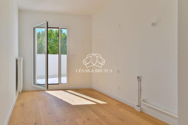 Lyon 7 -Appartement de 102,74 m² – 3 chamnbres – terrasses – garage