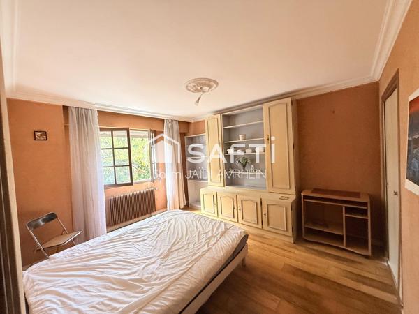 Maison 217 m2, RER E à 500 m, fort potentiel