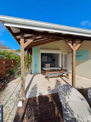 Maison à vendre 3 pièces SAINTE ANNE (971)