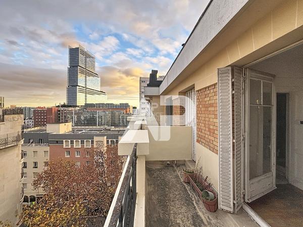 Aux portes de Paris Dernier étage avec ascenseur €253 000 ** - Référence 162054