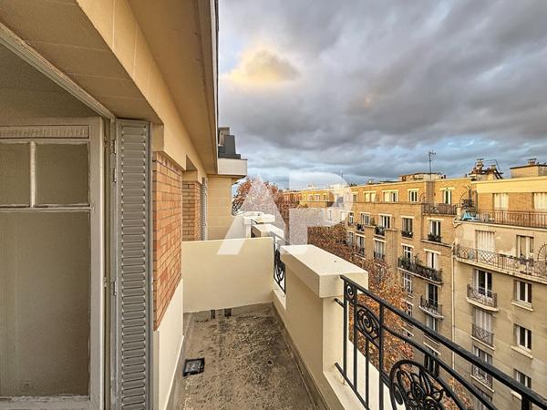 Aux portes de Paris Dernier étage avec ascenseur €253 000 ** - Référence 162054