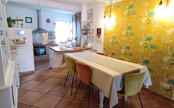 Maison à vendre    5 pièces •  Coursan