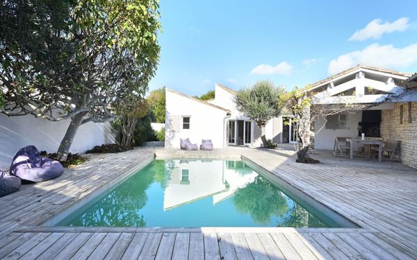 Maison à vendre    6 pièces •  Ars-en-Ré