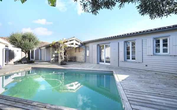 Maison à vendre    6 pièces •  Ars-en-Ré