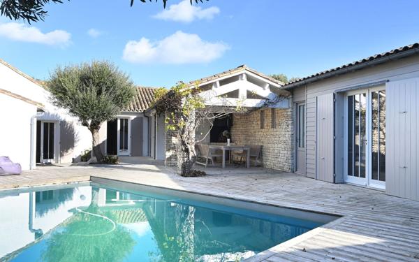 Maison à vendre    6 pièces •  Ars-en-Ré