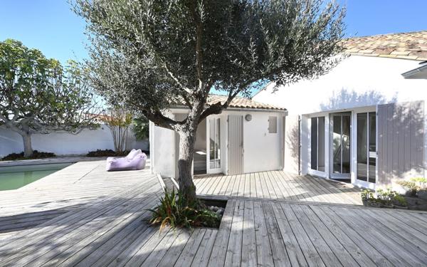 Maison à vendre    6 pièces •  Ars-en-Ré