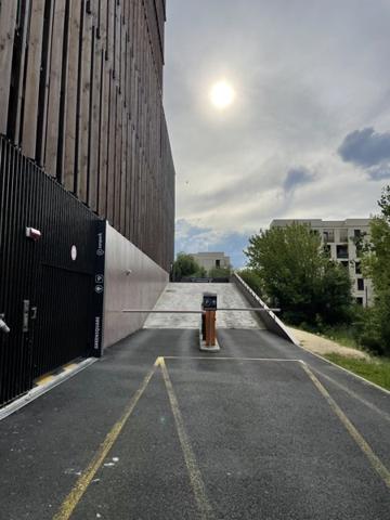 Parking à vendre |  Bruges |  Places dans un garage collectif | 17 m²