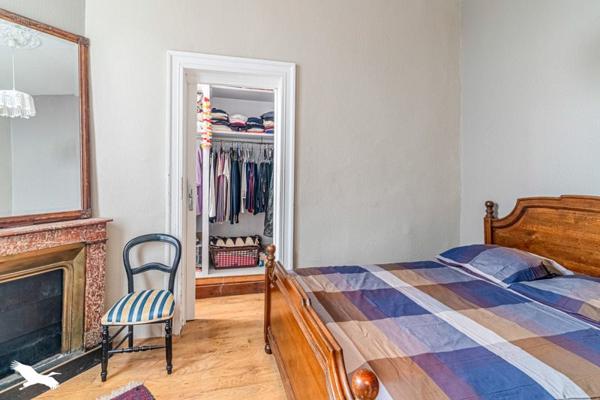 Appartement à vendre |                                       Bordeaux |                                        3 pièces  |  79 m²