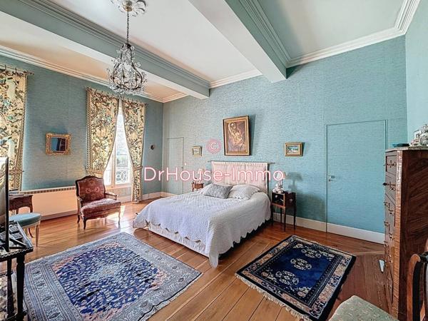 Château à vendre 12 pièces de 650 m²