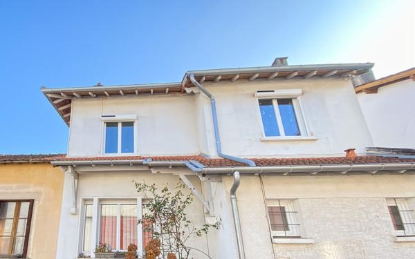 Maison à vendre    4 pièces •  Moissac