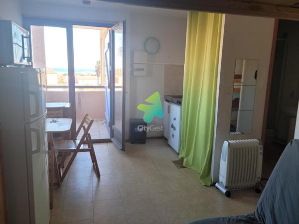 Petit prix Appartement T2 à Saint Pierre la Mer