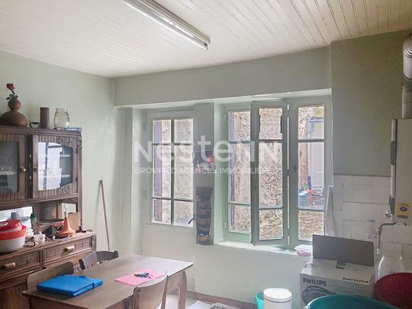 Exclusivité Maison de ville centre Yssingeaux 80 m² environ avec petite cour et dépendance