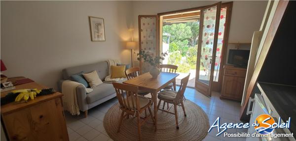 Maison à Saint-Pierre-la-Mer PAVILLON T2 MEZZANINE AVEC BELLE TERRASSE