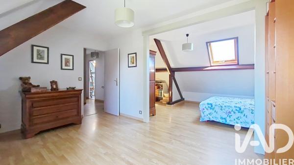 Maison à vendre 6 pièces 118 m² Saint-Fargeau-Ponthierry