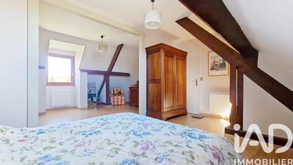 Maison à vendre 6 pièces 118 m² Saint-Fargeau-Ponthierry