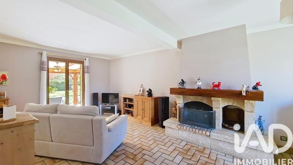 Maison à vendre 6 pièces 118 m² Saint-Fargeau-Ponthierry