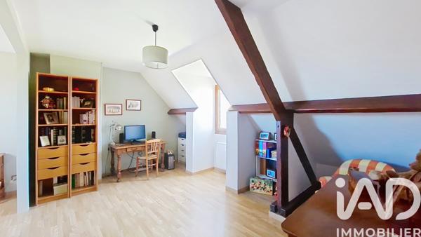 Maison à vendre 6 pièces 118 m² Saint-Fargeau-Ponthierry