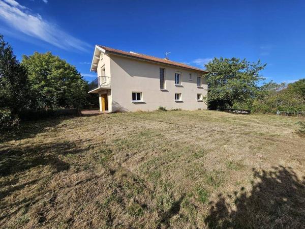 ST BONNET LE COURREAU - MAISON AVEC JARDIN
