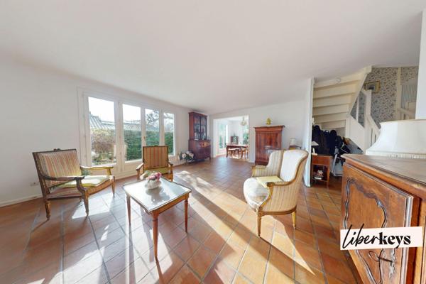 Maison familiale, 7 pièces à Longpont sur Orge  (Lotissement du Pré Fleury)