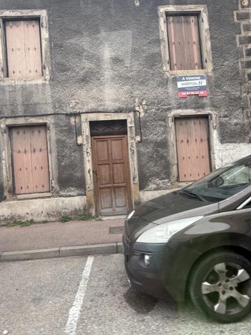 Maison à vendre 12 pièces SAINT VALLIER (26)