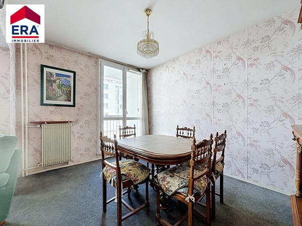 APPARTEMENT 3/4 PIECES 74M² AVEC BALCON - PROCHE METRO 7 MAIRIE D'IVRY