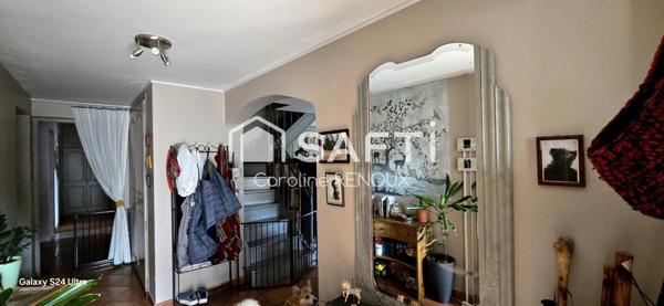 Maison provençale avec studio indépendant - garage- atelier - de grands bureaux indépendants -piscine