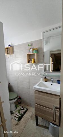 Maison provençale avec studio indépendant - garage- atelier - de grands bureaux indépendants -piscine