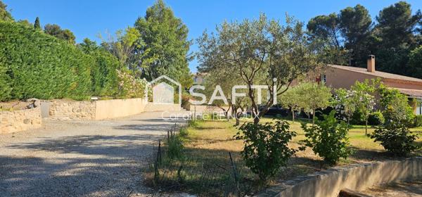 Maison provençale avec studio indépendant - garage- atelier - de grands bureaux indépendants -piscine