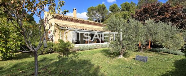 Maison provençale avec studio indépendant - garage- atelier - de grands bureaux indépendants -piscine