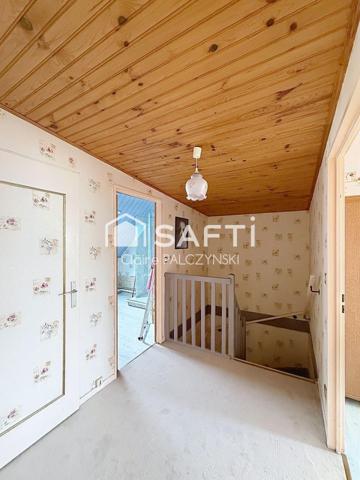 EXCLUSIVITÉ SAFTI – Maison de 98 m² avec jardin, garage et sous-sol complet