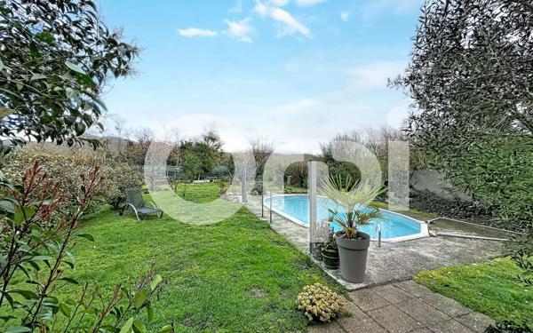 Maison à vendre    5 pièces •  Mazères-sur-Salat