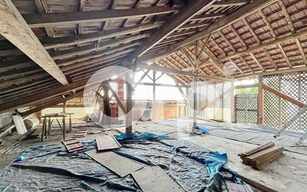 Maison à vendre    5 pièces •  Mazères-sur-Salat