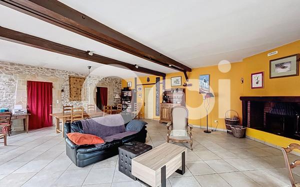 Maison à vendre    5 pièces •  Mazères-sur-Salat