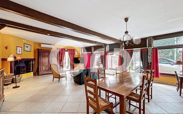 Maison à vendre    5 pièces •  Mazères-sur-Salat