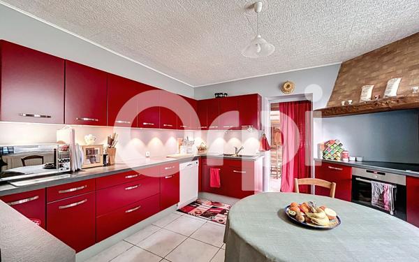 Maison à vendre    5 pièces •  Mazères-sur-Salat